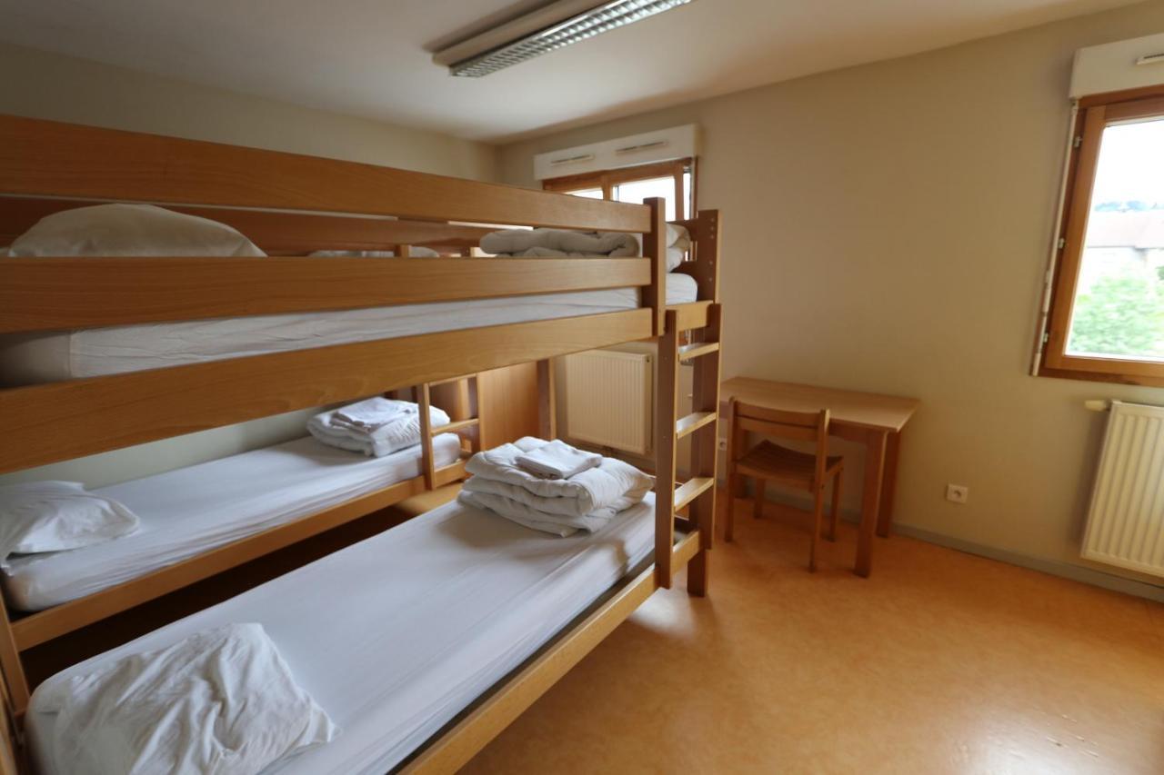 Auberge De Jeunesse Hi Понтарлие Екстериор снимка